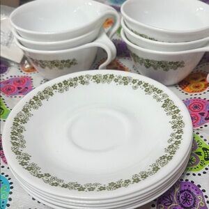Vintage Corelle Mugs and saucers Set - Corning Crazy DaisySet of 6 Green Flowers